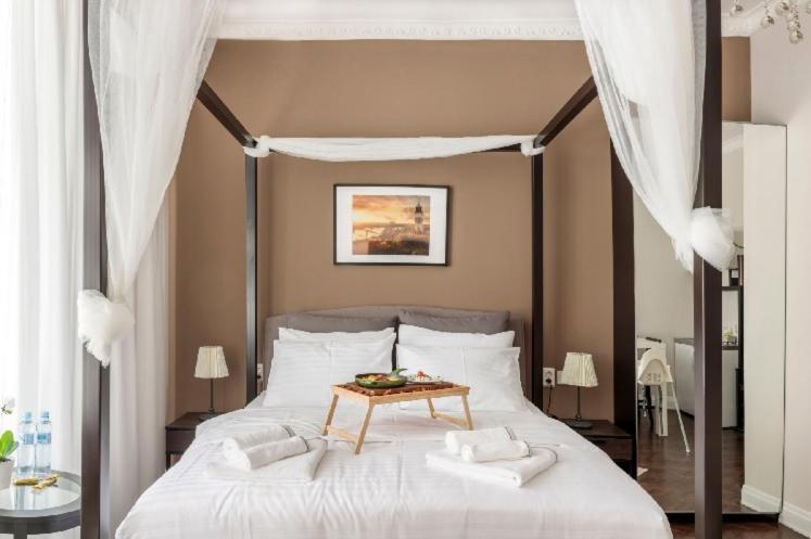 Home Living Dream Apartments Novi Sad Luaran gambar