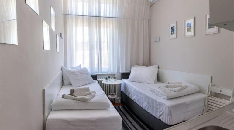 Home Living Dream Apartments Novi Sad Luaran gambar