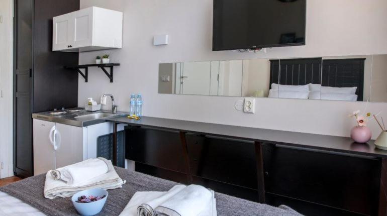 Home Living Dream Apartments Novi Sad Luaran gambar